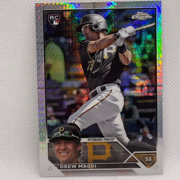 Drew Maggi Rookie Refractor - Picture 2 of 3